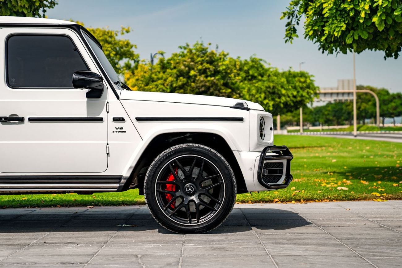 Mercedes Benz G63 AMG STANDARD Night package Clean title 2 keys original paint no accident Completely serviced and ready to go