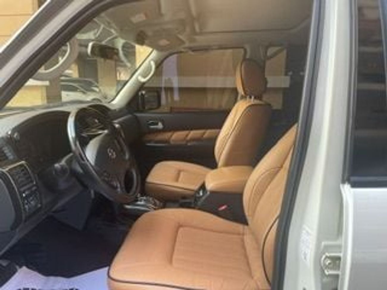 Nissan Patrol SUPER SAFARI 2019 GCC SINGLE OWNER IN MINT CONDITION