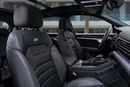 Volkswagen Touareg R-LINE | 2,644 P.M | 0% Downpayment | WARRANTY | LOW KM!