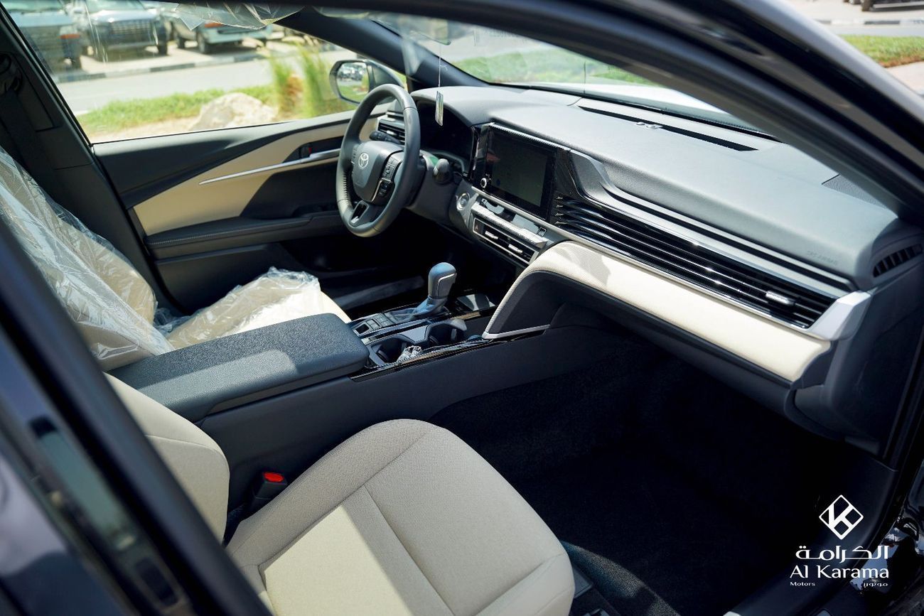 تويوتا كامري LE HEV 2.5L Hybrid | Panoramic Roof | Power Seat | Rear Camera | GCC Specs | Zero KM
