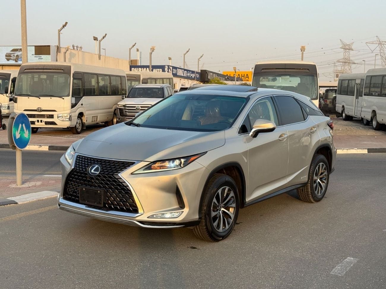 Lexus RX450h PREMIER 2021 LEXUS RX450H LUXURY HYBRID 3.5L V6 GCC WITH SUNROOF AWD AND COOLING SEATS