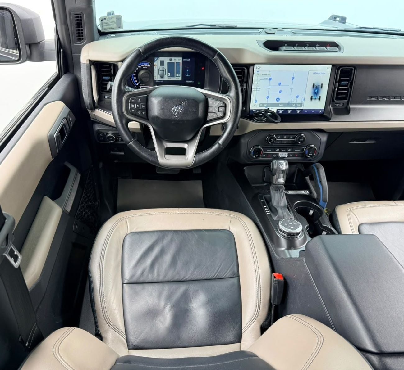 Ford Bronco WILDTRAK 2022 Ford Bronco Wildtrak, 2027 Ford Warranty + Service Pack, Full Ford Service History, GCC