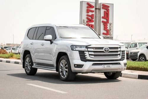 Toyota Land Cruiser GXR 4.0 - UNDER WARRANTY GCC SPECS - EXCELLENT CONDITION