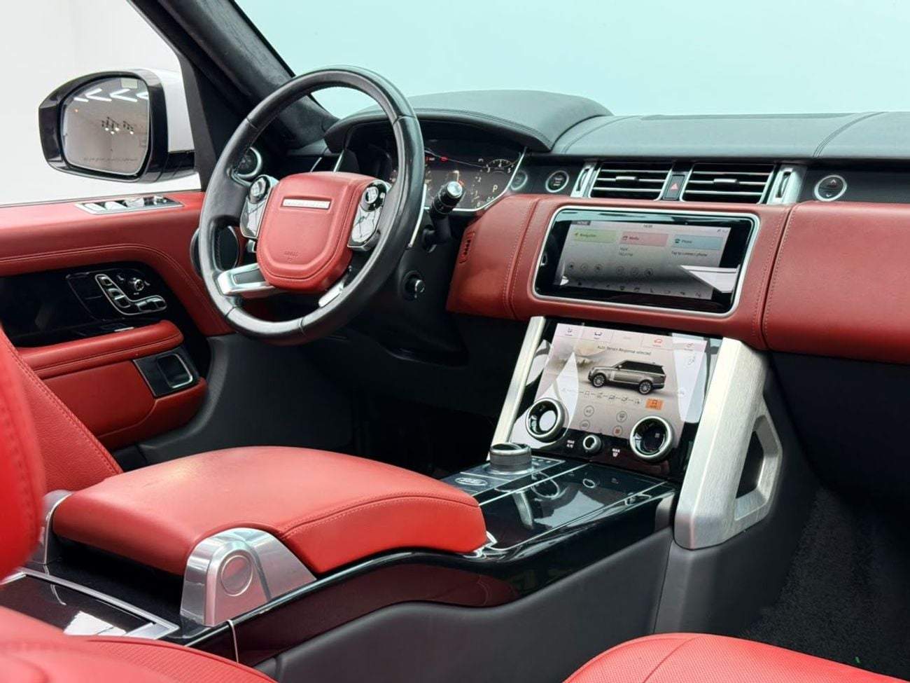 Land Rover Range Rover AUTOBIOGRAPHY 2021 Land Rover Vogue P530 Autobiography, Warranty, Full Agency Service History, GCC Specs.