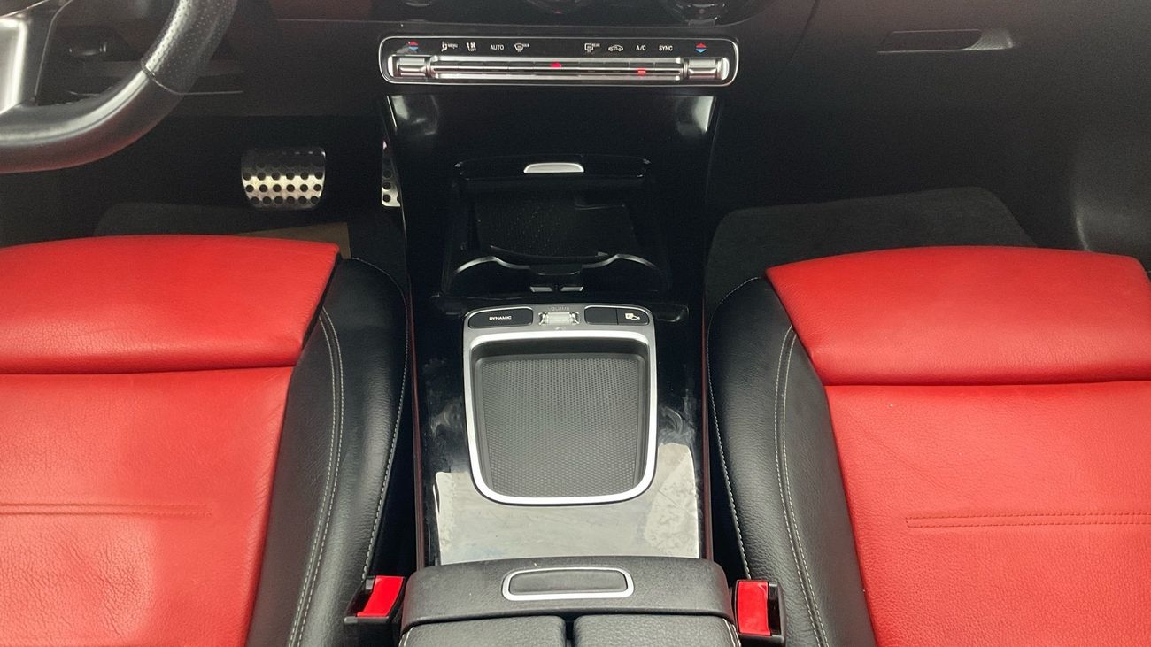 Mercedes Benz A200 PREMIUM PLUS | Guaranteed Warranty | 0 Down Payment