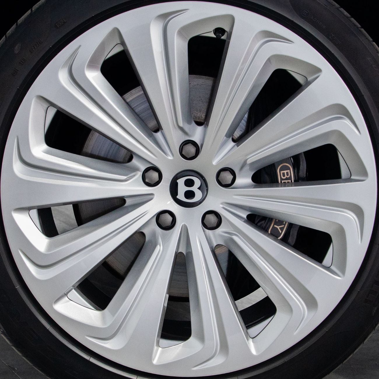 Bentley Bentayga FIRST EDITION