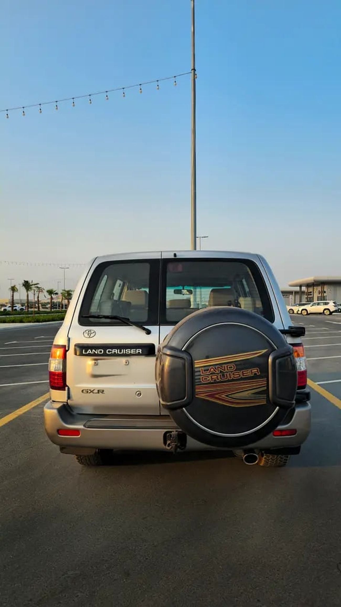 Toyota Land Cruiser GXR 4.2L DEISEL GCC Specs