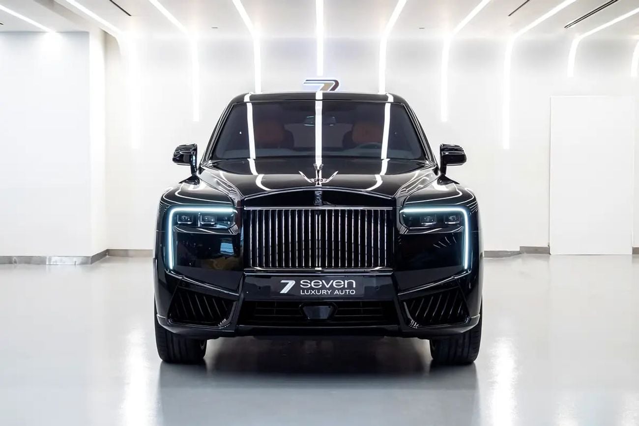 Rolls Royce Cullinan BLACK BADGE | GCC Specs | VIP SEATS | With Warranty and Service Contract