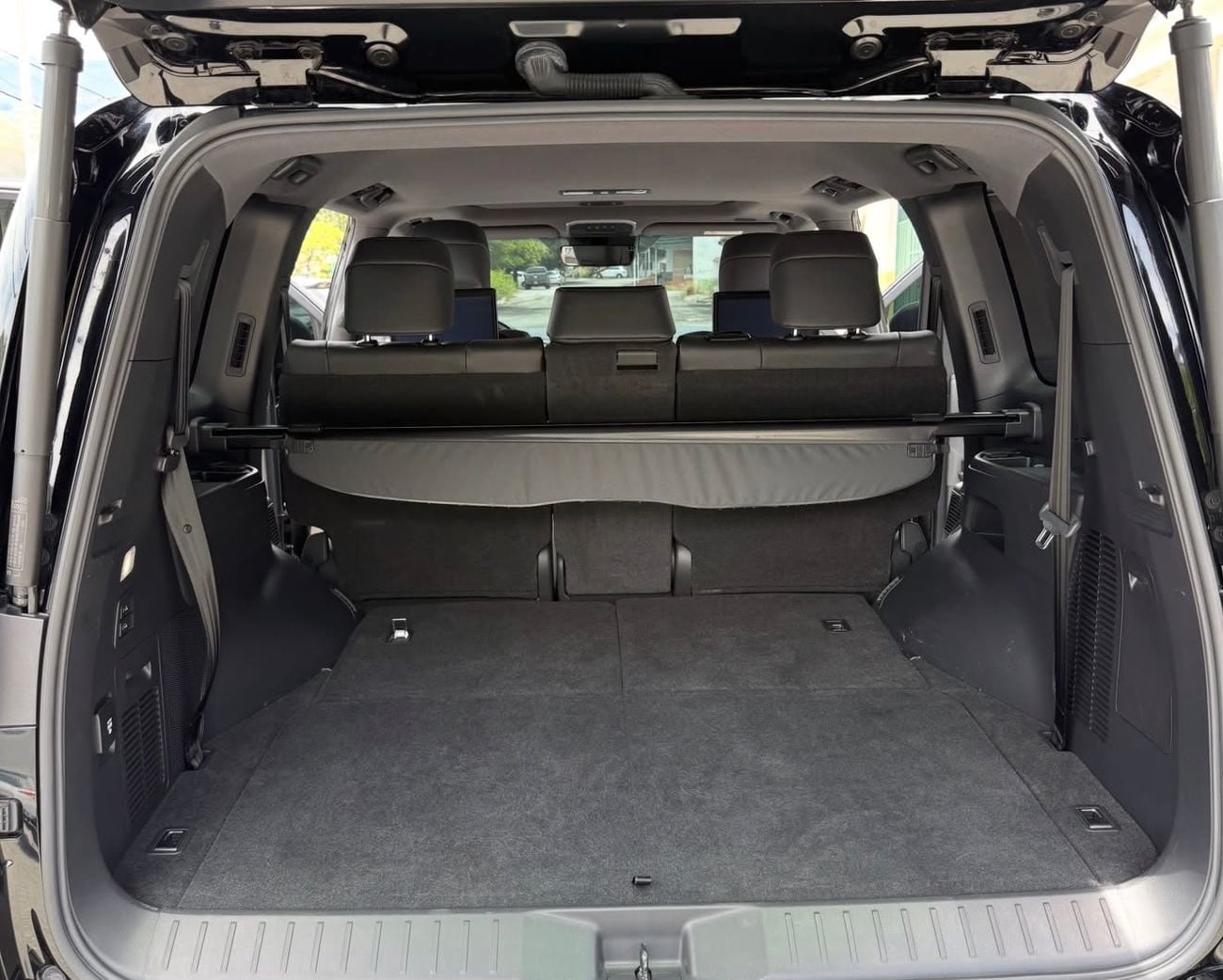 Toyota Land Cruiser VXR 4.0 L Full option