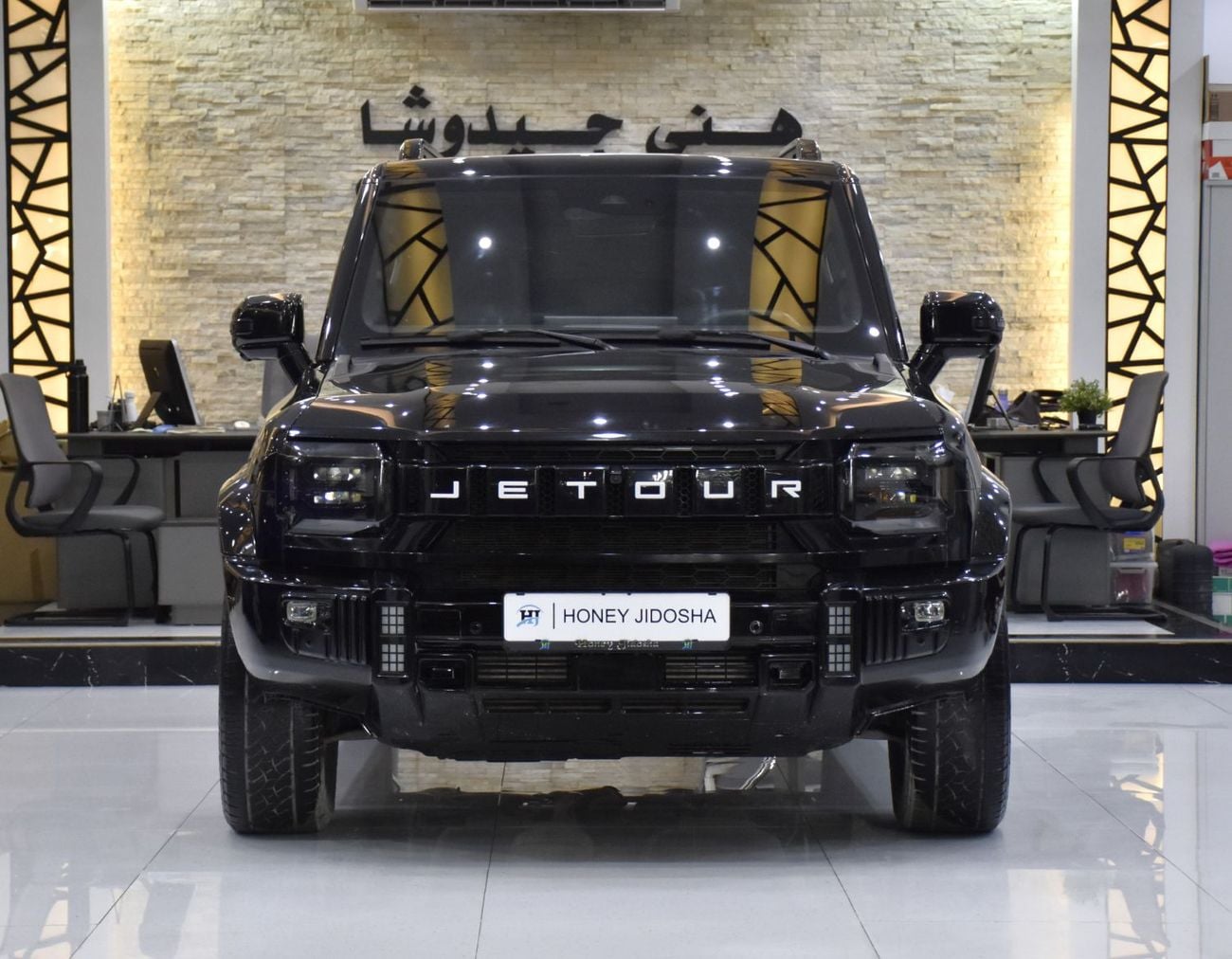 جيتور T2 LUX عرض ممتاز على دراجة Jetour T2 XWD (موديل 2024) باللون الأسود وبمواصفات صينية
