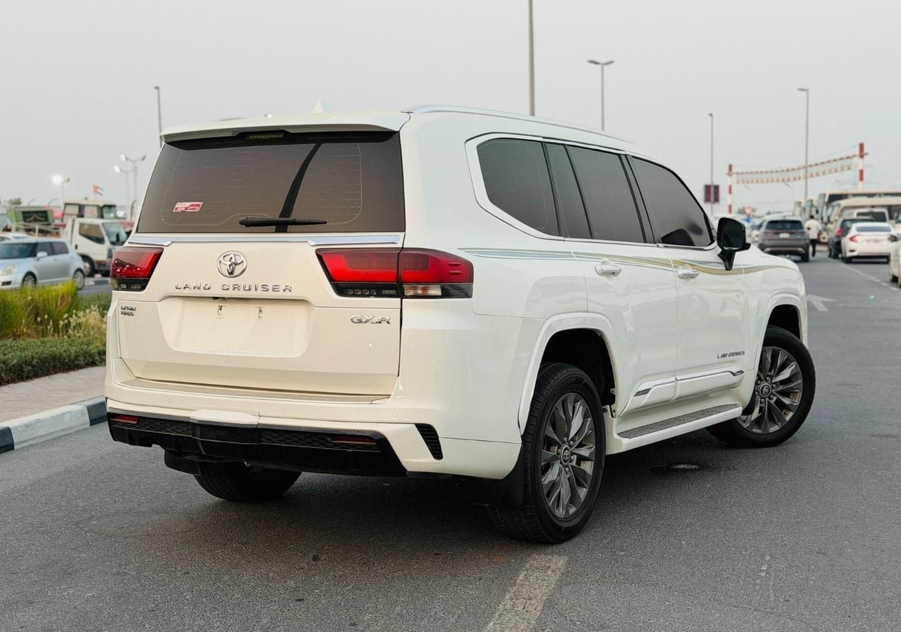 Toyota Land Cruiser GXR 2022 Diesel 3.3L Twin turbo Pull Option