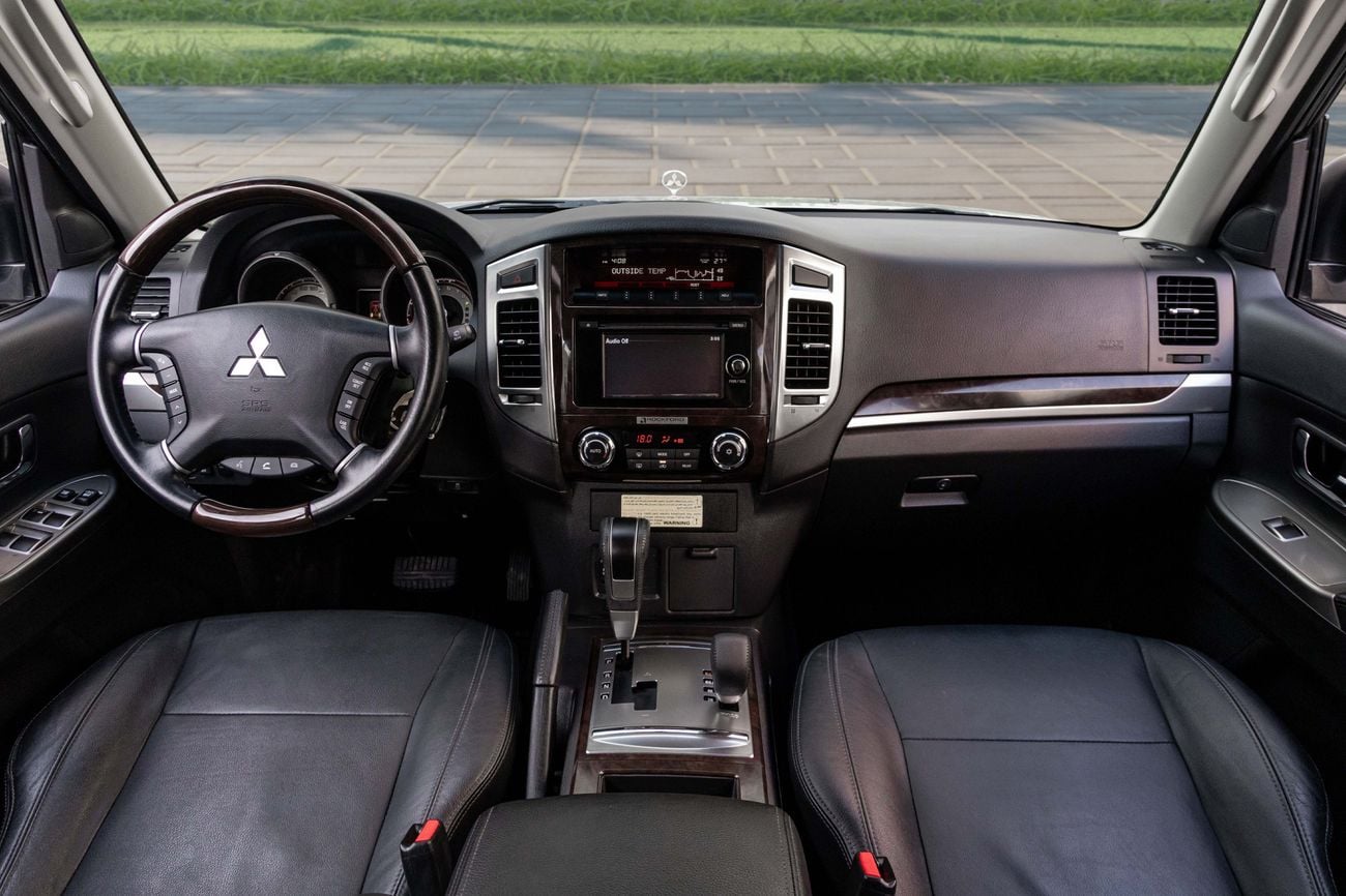 Mitsubishi Pajero GLS Pajero GLS | 1,469 P.M | 0% Downpayment | Service History