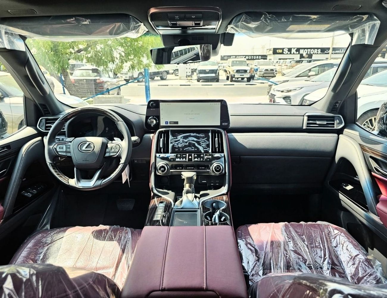 Lexus LX600 URBAN LEXUS LX600 URBAN MARK LEVINSON || 3.5L PETROL V6 A/T 4WD | RADAR , HUD | FULL OPTION (CODE # LX6U)