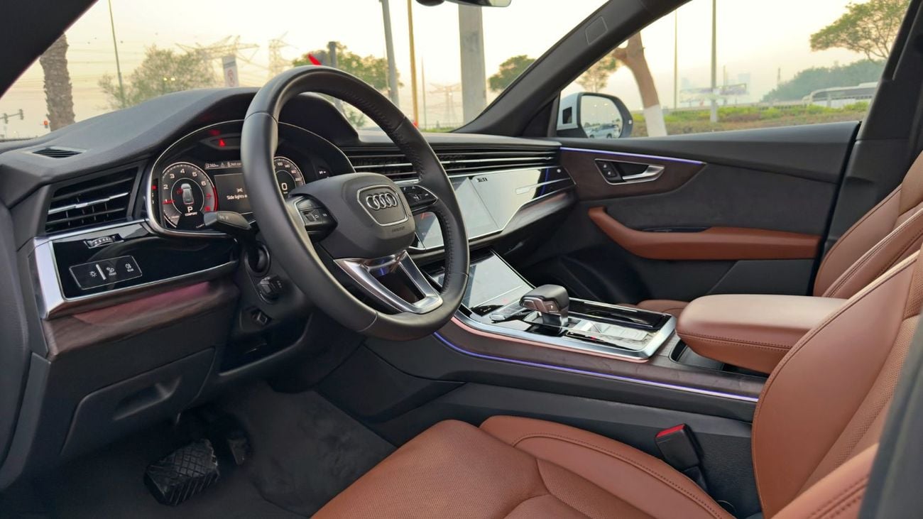 Audi Q8 55 TFSI S-LINE 2019 Audi Q8 55TFSI Quattro S Line, GCC Specifications