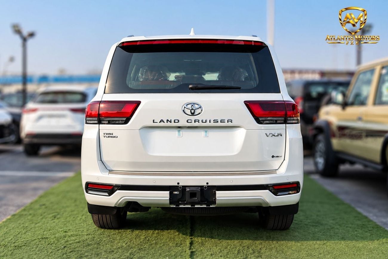 Toyota Land Cruiser VXR HYBRID
