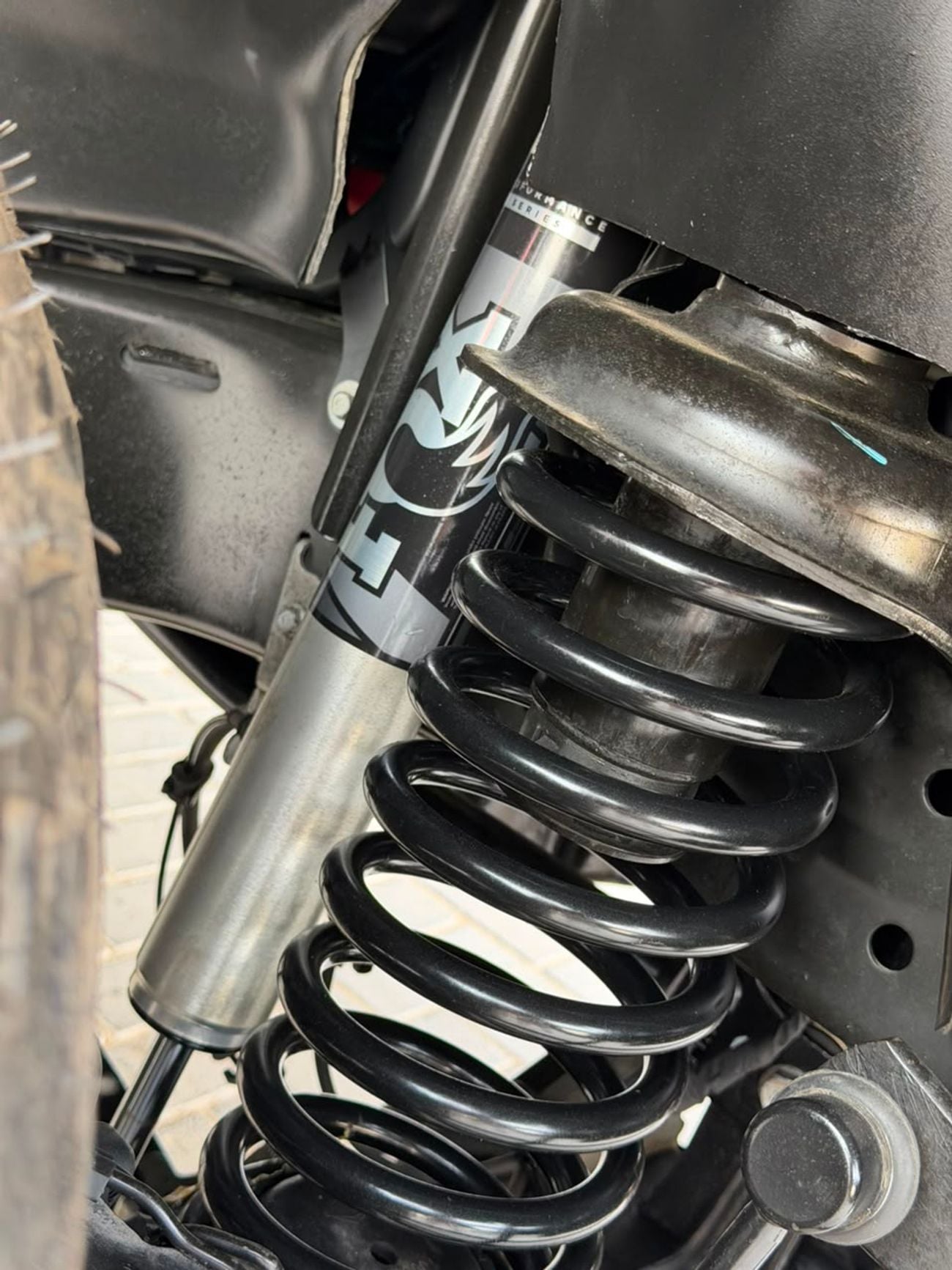 Jeep Wrangler Unlimited RUBICON 392 KIT 392 / LEATHER / FOX SUSPENSION KIT / BEAD-LOCK RIMS / REMOTE START / RADAR