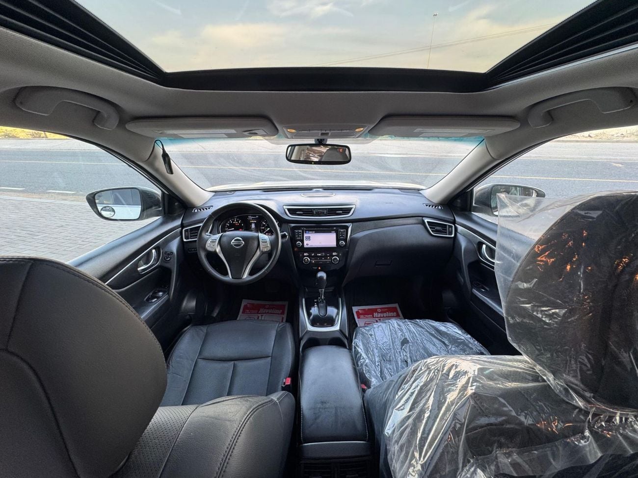 Nissan Rogue SL 2.5L V4 / PANORAMIC SUNROOF / AWD / 360 CAMERA / 7 SEATS / REAR AC