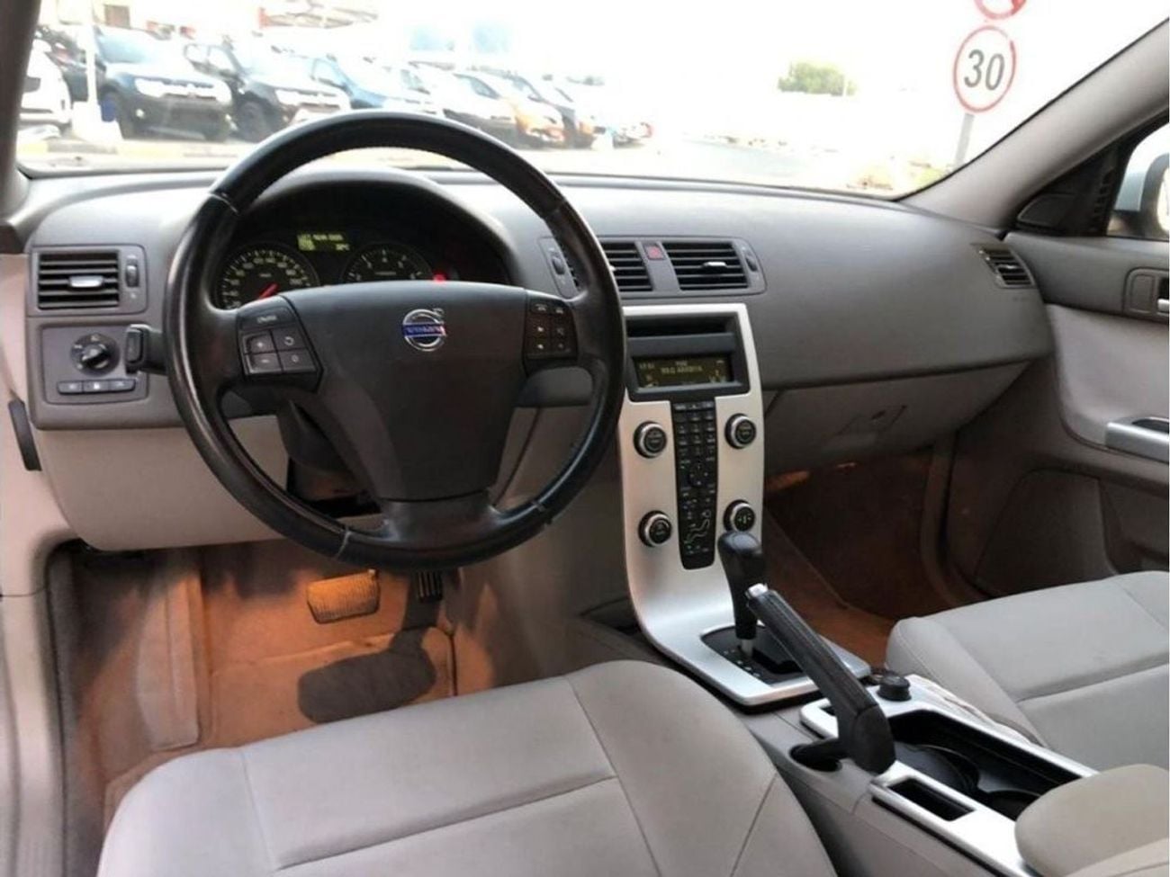 Volvo S40 COMFORT SE VOLVO S40 2012 GCC PERFECT CONDITION