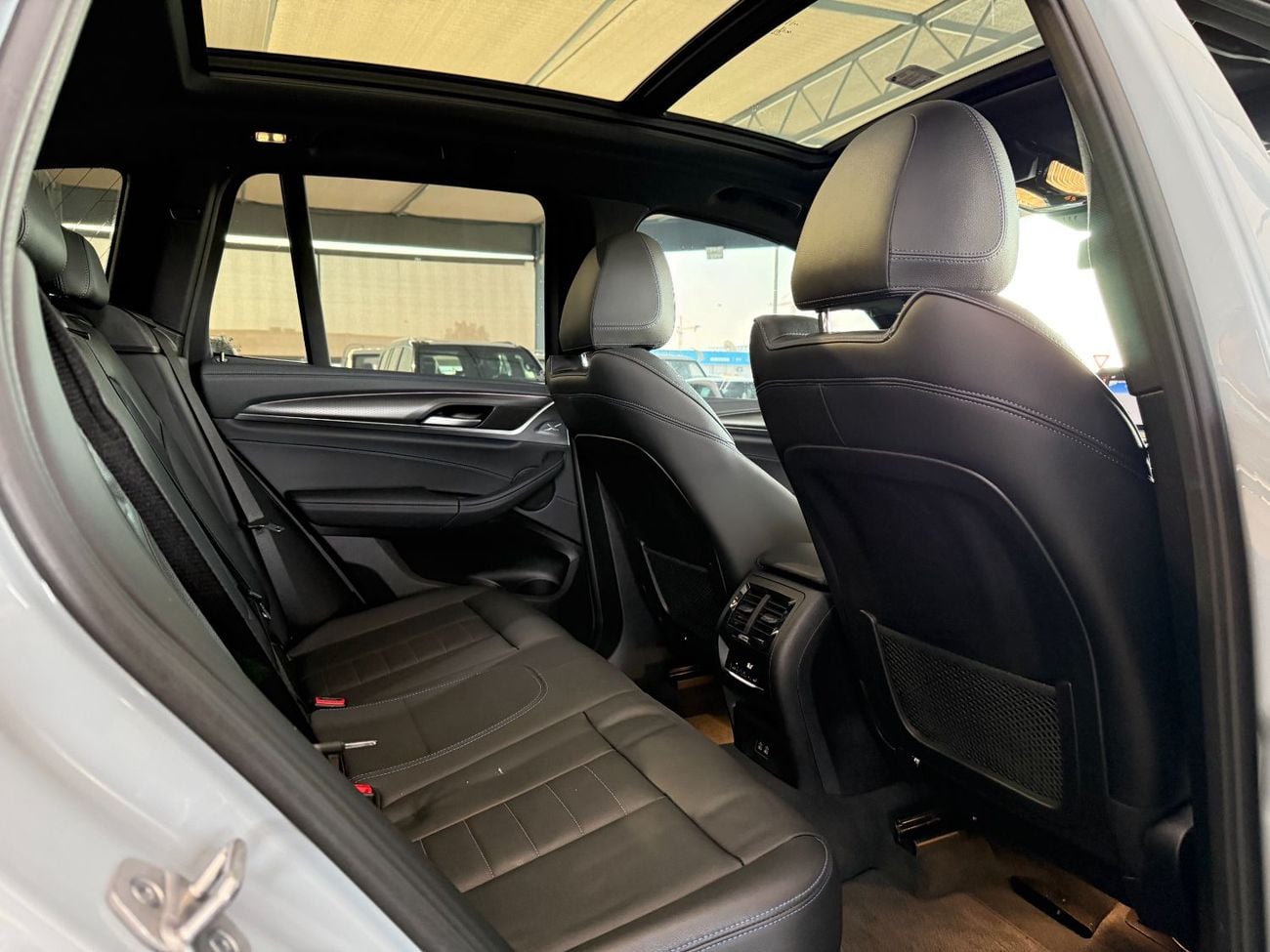 بي أم دبليو X3 x drive 30e Xdrive 30e / صنع في ألمانيا / طاقة كهربائية