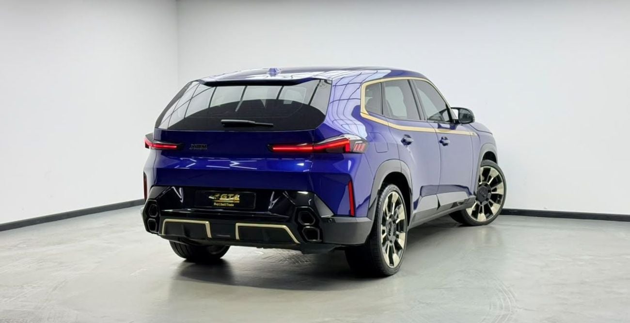 بي أم دبليو XM M SPORT بي إم دبليو XM موديل 2023، ضمان بي إم دبليو + باقة خدمة 2027، سجل صيانة كامل من بي إم دبليو، كاملة ا