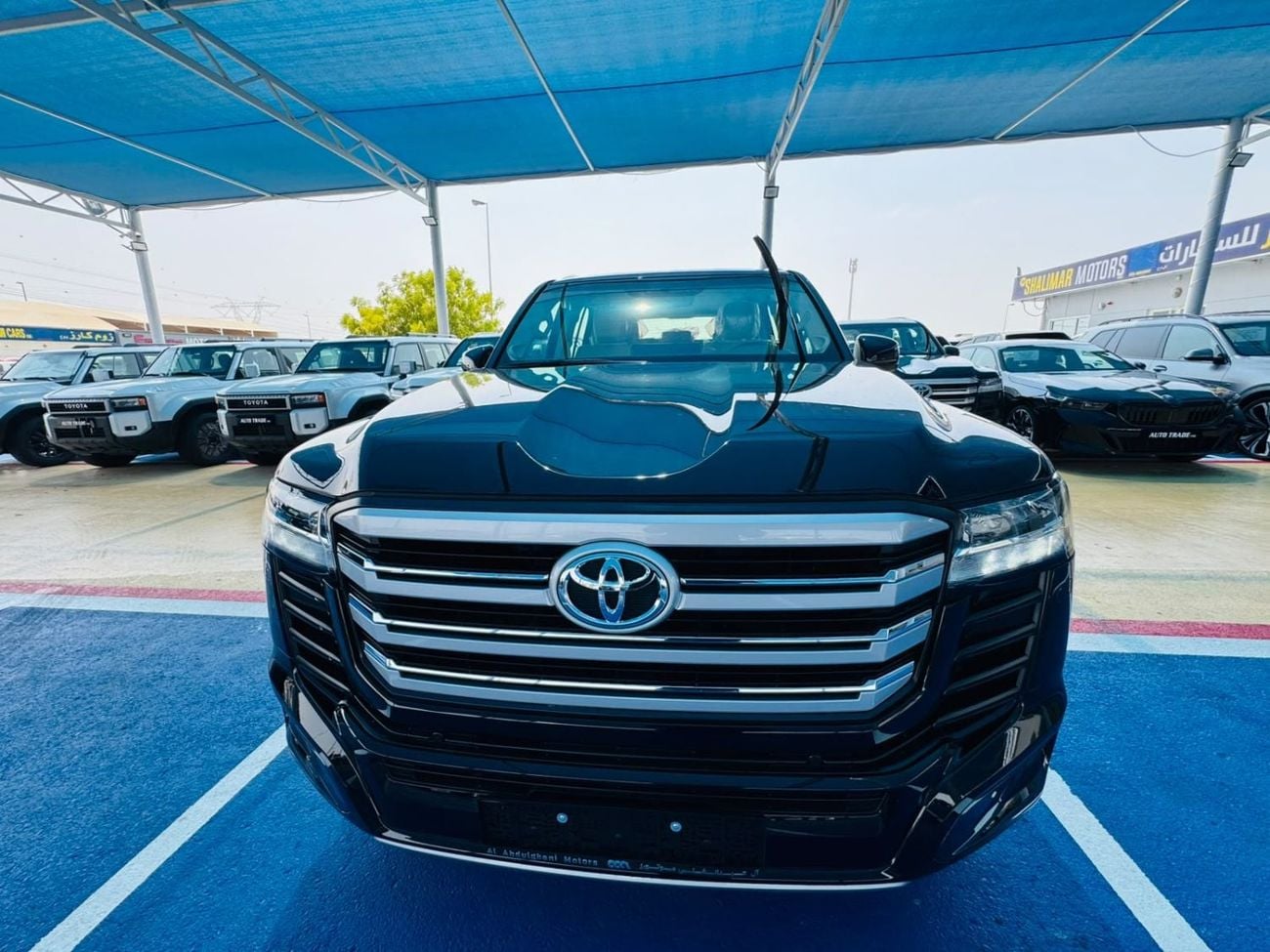 Toyota Land Cruiser GXR 3.5L· 6 cyl· Automatic· Hybrid· SUV/Crossover· All Wheel Drive· 7 Seats· 5 Door· 457 HP This vehicl