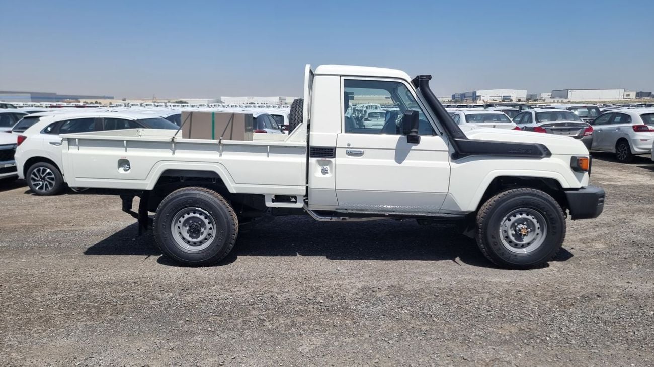 Toyota Land Cruiser Pickup 70 LC 79 4.2L Diesel Single Cabin Manual 2026