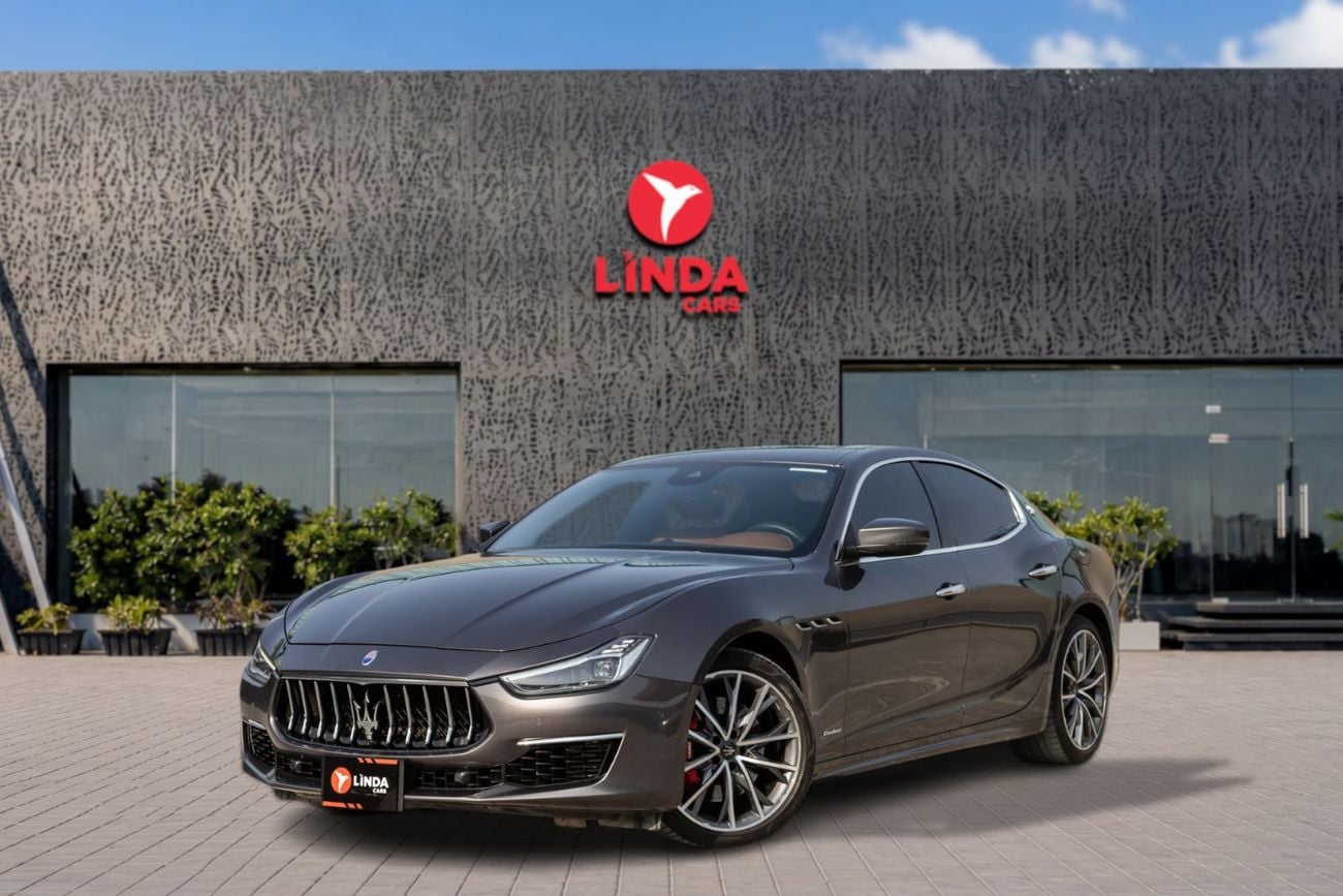 Maserati Ghibli GRANLUSSO Maserati Ghibli Granlusso 2020 GCC | Warranty