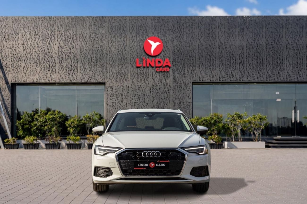 Audi A6 40 TFSI 2.0L Audi A6 40TFSI Station Wagon (LOW MILEAGE) 2024 GCC | Agency Warranty | Service Contract