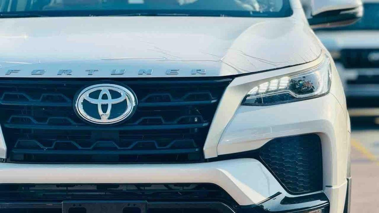 Toyota Fortuner 2.7 G FULL BODYKIT DIGITAL AC 2026/2026 Fortuner 2026 MODEL DIGITAL AC BLACK TAN INTERIOR