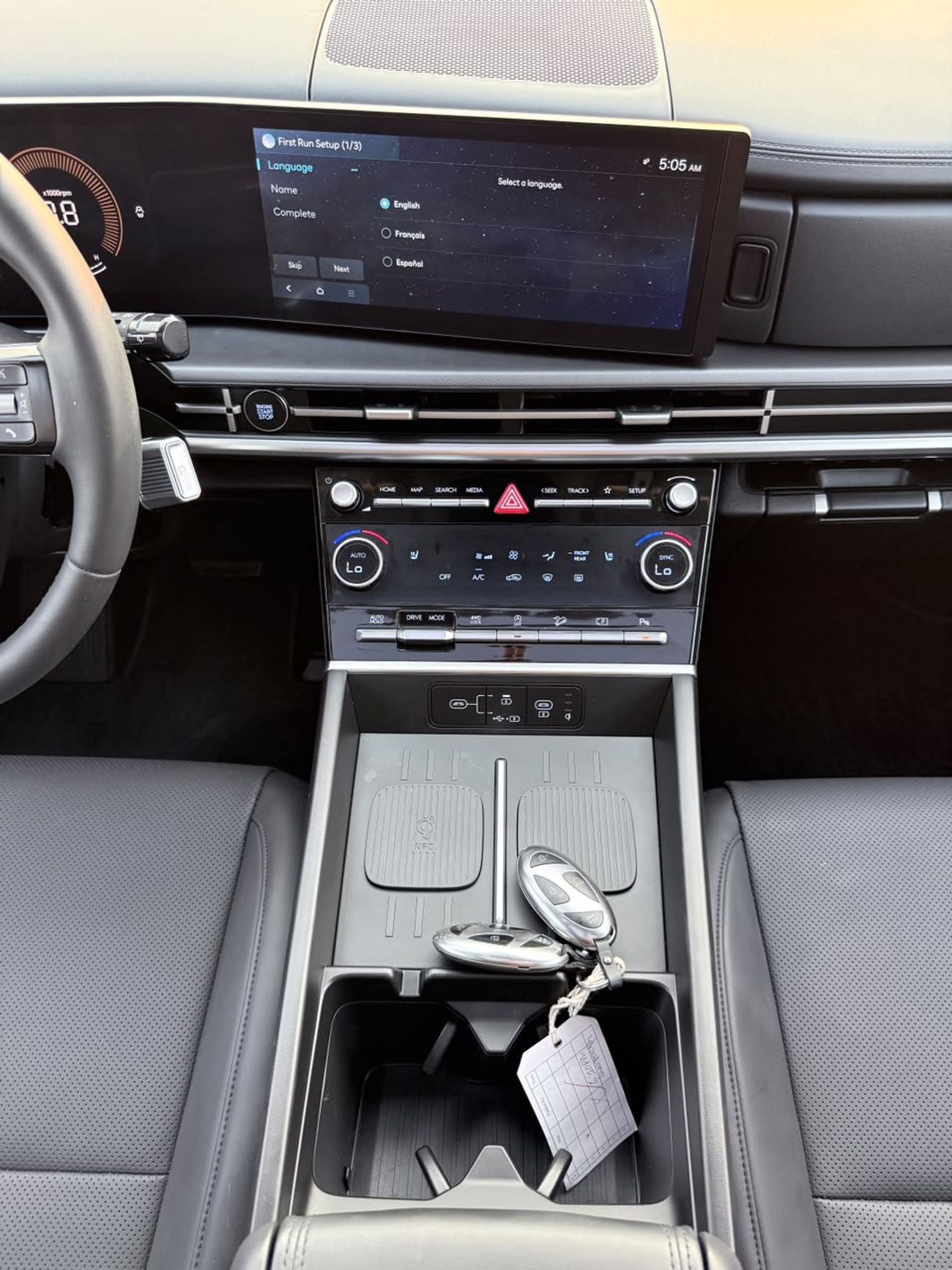 Hyundai Santa Fe SMART PLUS XRT 2.5L Full option sunroof