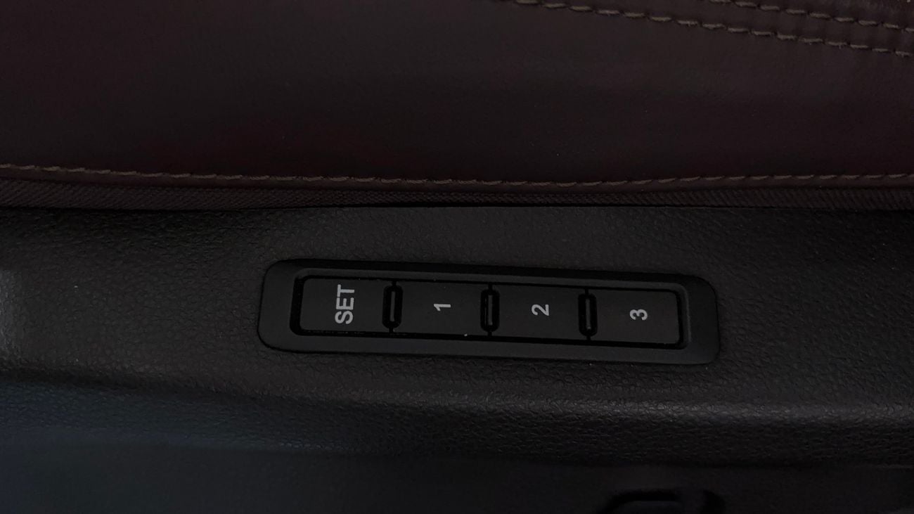 جيتور X90 بلس LUXURY كارس24 هي سوق ضخم للسيارات المستعملة موثوق ومضمون ٪كارس24 هي سوق ضخم للسيارات المستعملة موثوق ومضمون