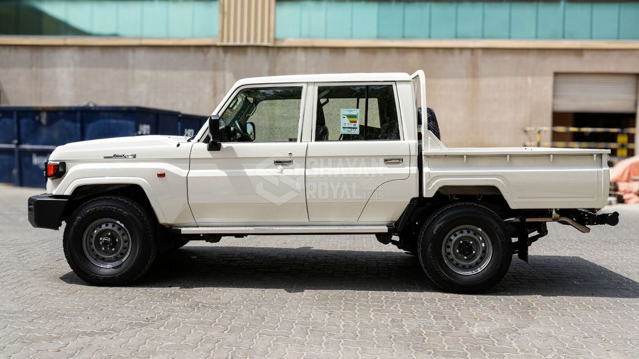 Toyota Land Cruiser Pick Up LC79 2.8L DIESEL DC AT WITH DIFF_LOCK 2026MY