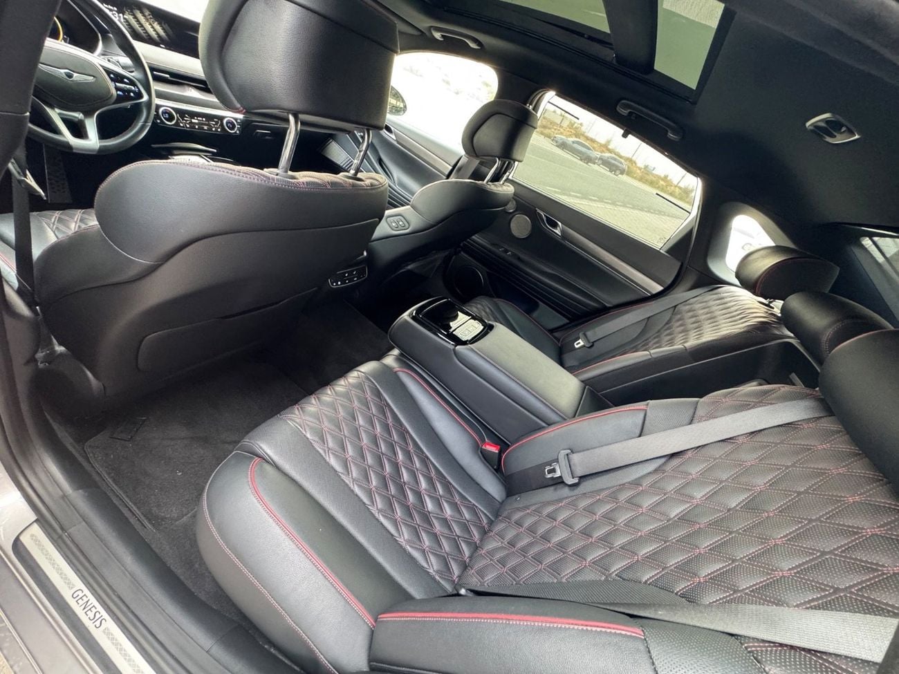 Genesis G80 ROYAL