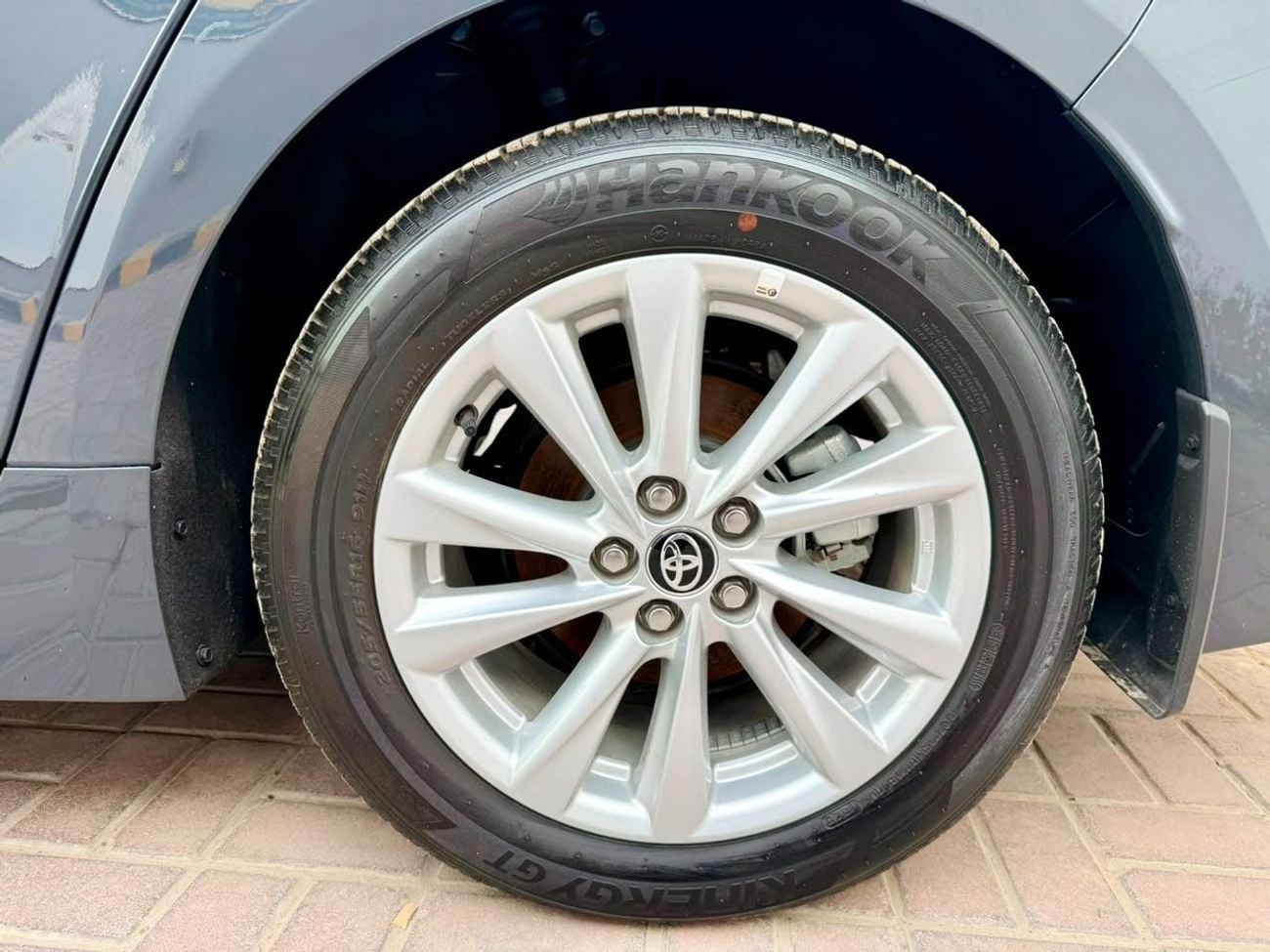 Toyota Corolla 2025 Toyota Corolla Low mileage 230 only push start alloy rim wireless chager