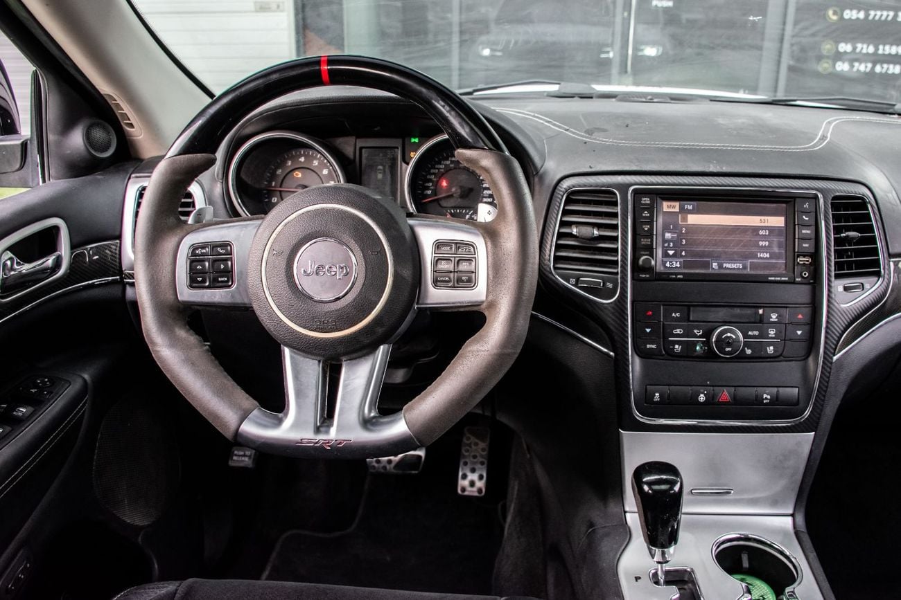 Jeep Grand Cherokee SRT8