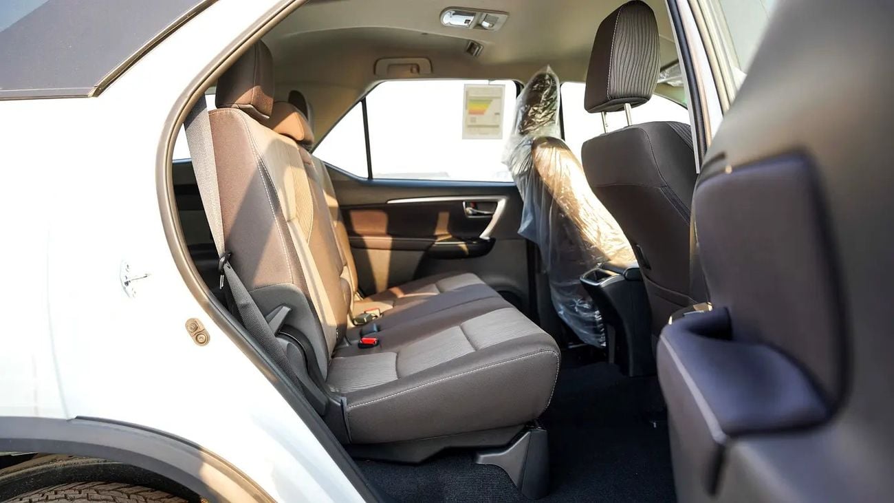 Toyota Fortuner GXR V6 4.0L GCC Specs