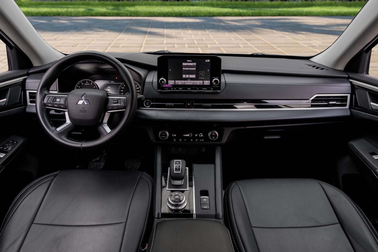 Mitsubishi Outlander GLX PRIME Outlander GLX | 1,763 P.M | 0% Downpayment | Mitsubishi Warranty