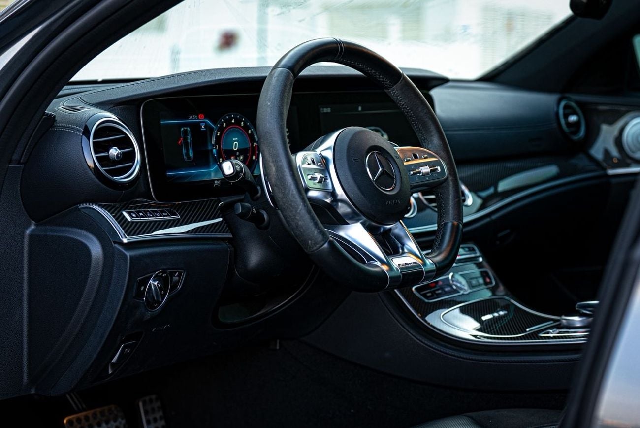 مرسيدس بنز E 63 AMG S