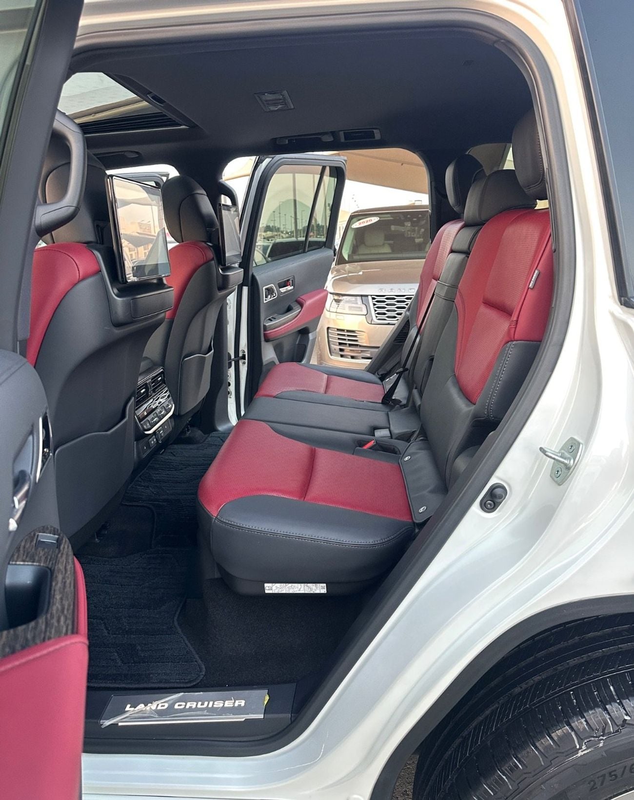 Toyota Land Cruiser VXR