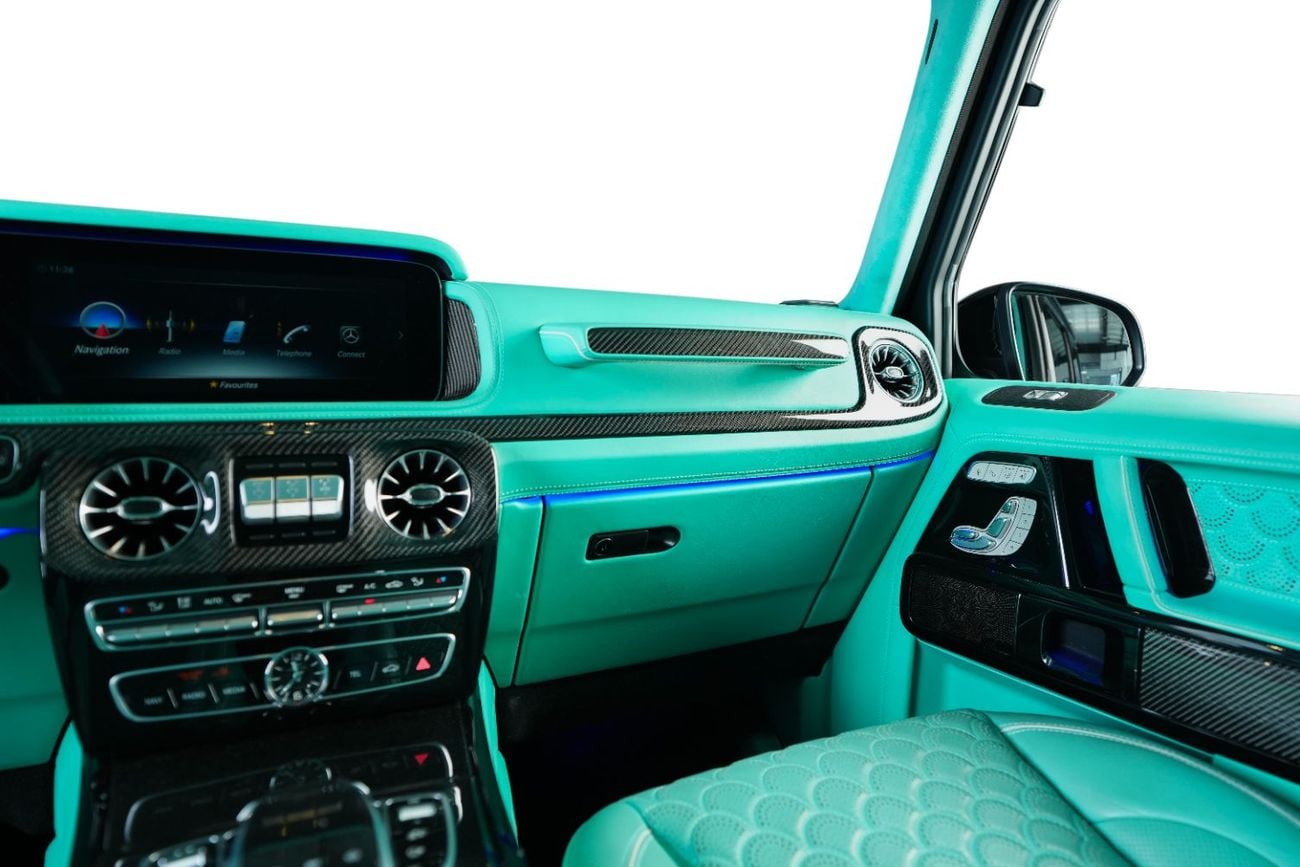 مرسيدس بنز G 63 AMG GCC-Brabus 900 Rocket Kit Masterpiece -Interior Tiffany Blue-Carbon Fiber Kit