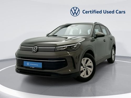 Volkswagen Tiguan LIFE 1.4L | LED Headlamps | Heated Folding Mirrors | 17" Alloy Wheels