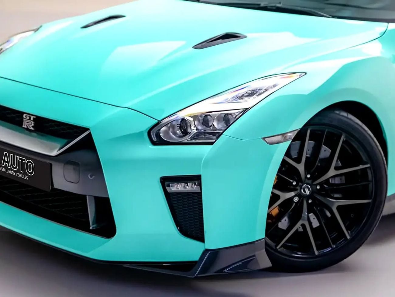 نيسان جي تي ار Coupe | GCC Specs | Full Dealer Service History - No Modifications are done