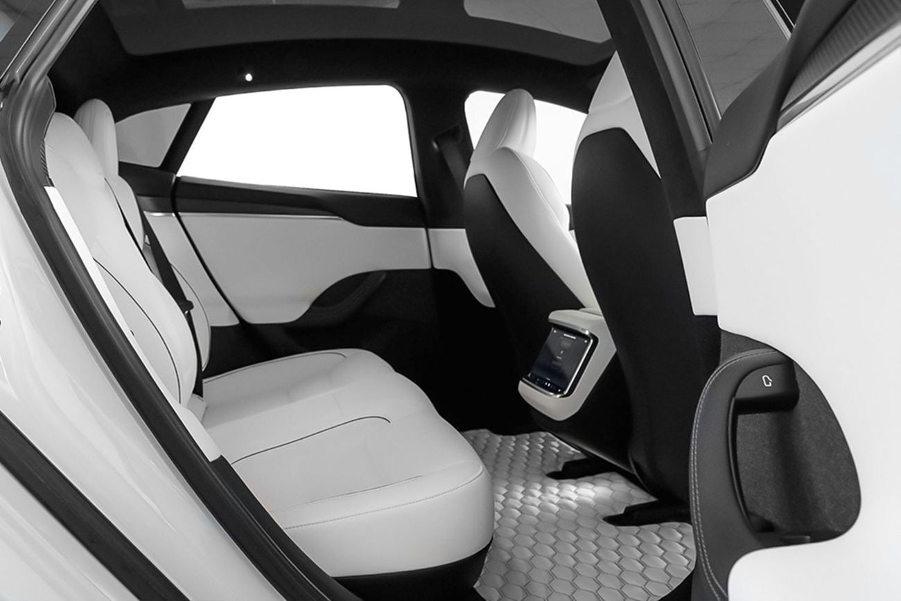 Tesla Model S PLAID