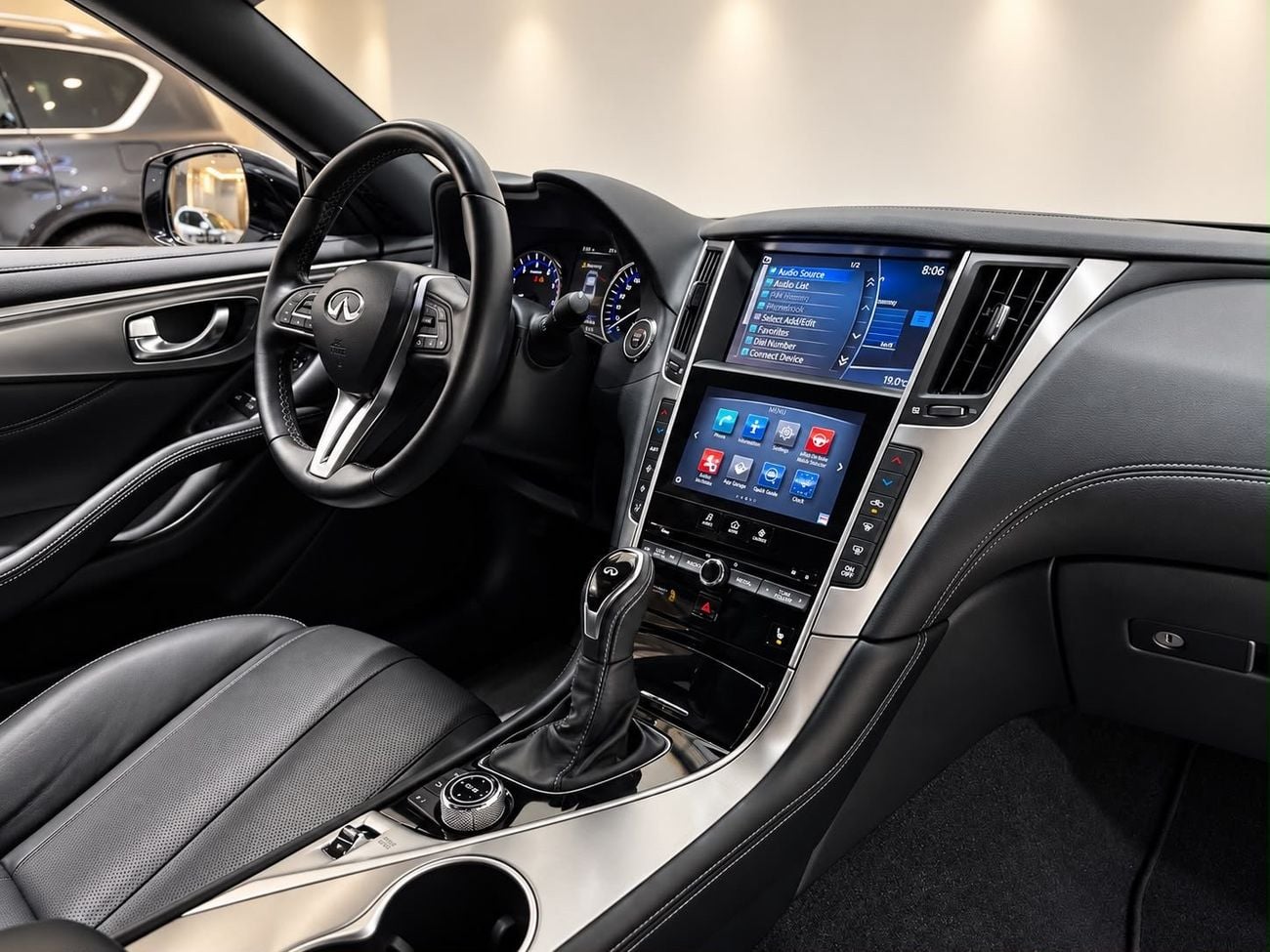 Infiniti Q60 PREMIUM LUXE