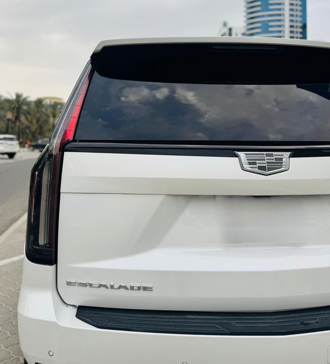 Cadillac Escalade SPORT