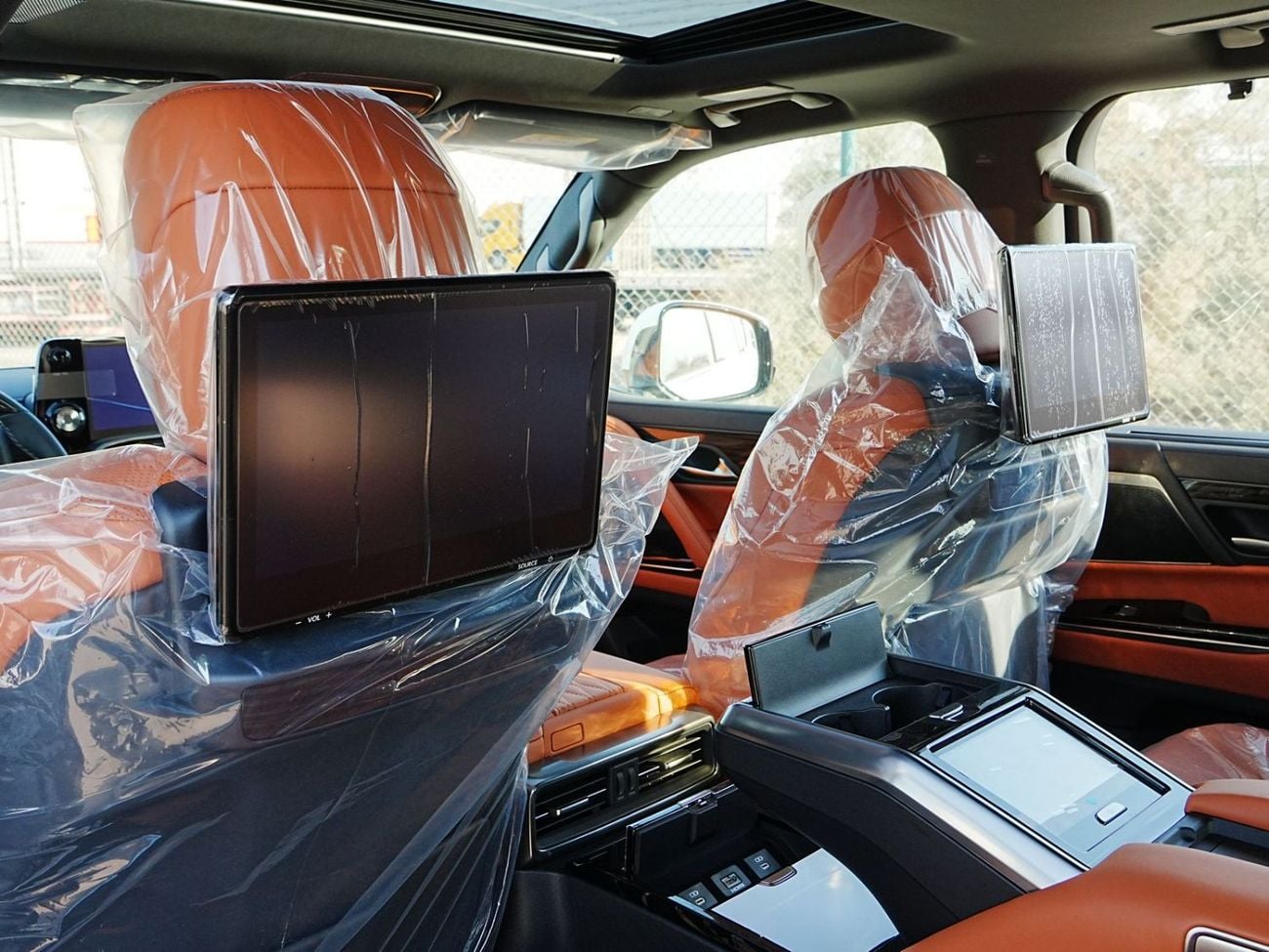 Lexus LX700h VIP
