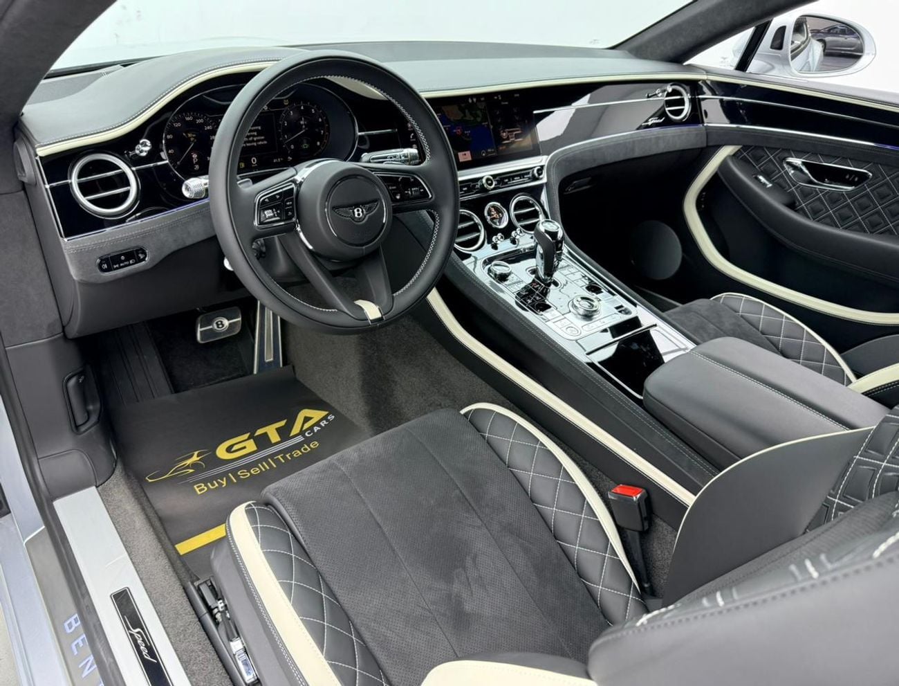 بنتلي كونتيننتال جي تي SPEED 2022 Bentley Continental GT Speed W12, Warranty, Full Service History, Very Low Km, Japanese Specs