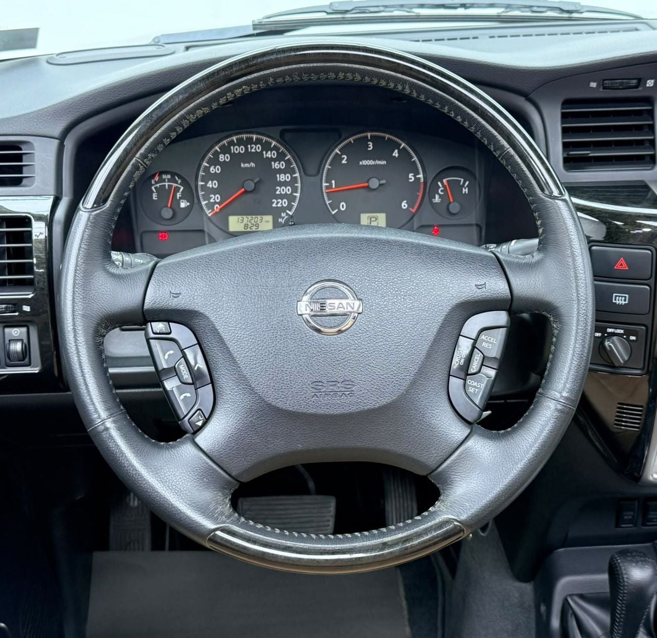 Nissan Patrol SUPER SAFARI 2021 Nissan Patrol Super Safari, Warranty, Service History, GCC Specs
