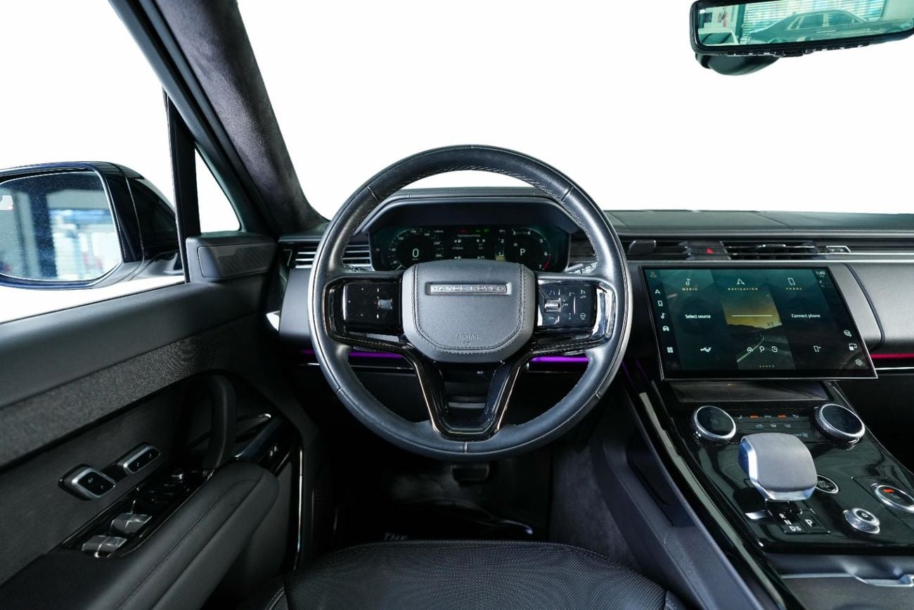 Land Rover Range Rover Sport AUTOBIOGRAPHY P530 -Luxury SUV-Rear Seat Entertainment