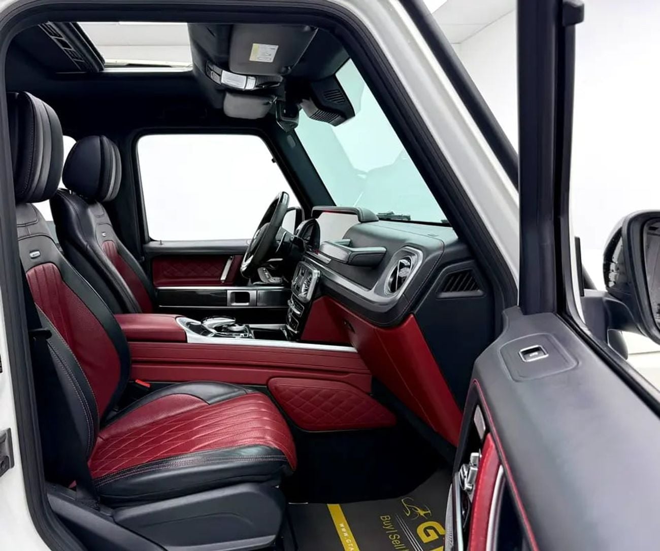 Mercedes Benz G63 AMG G63 AMG Night Package, MB Warranty, Full MB Service History, GCC